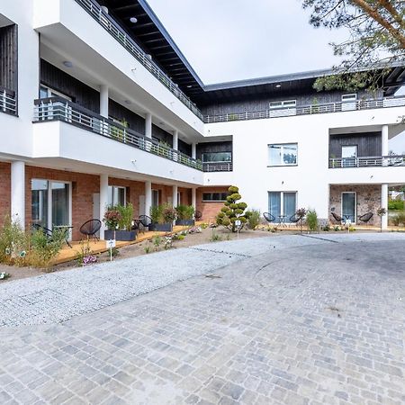 Apartamenty Przy Plazy Z Basenem Z Podgrzewana Woda I Mini Spa - Osrodek Kolonijno-Wczasowy Mewa Niechorze Exterior photo