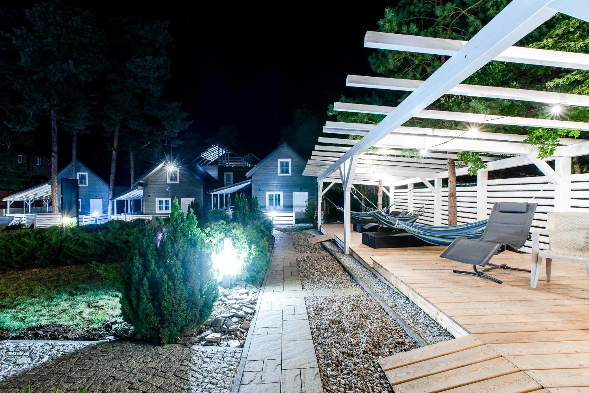 Apartamenty Przy Plazy Z Basenem Z Podgrzewana Woda I Mini Spa - Osrodek Kolonijno-Wczasowy Mewa Niechorze Exterior photo